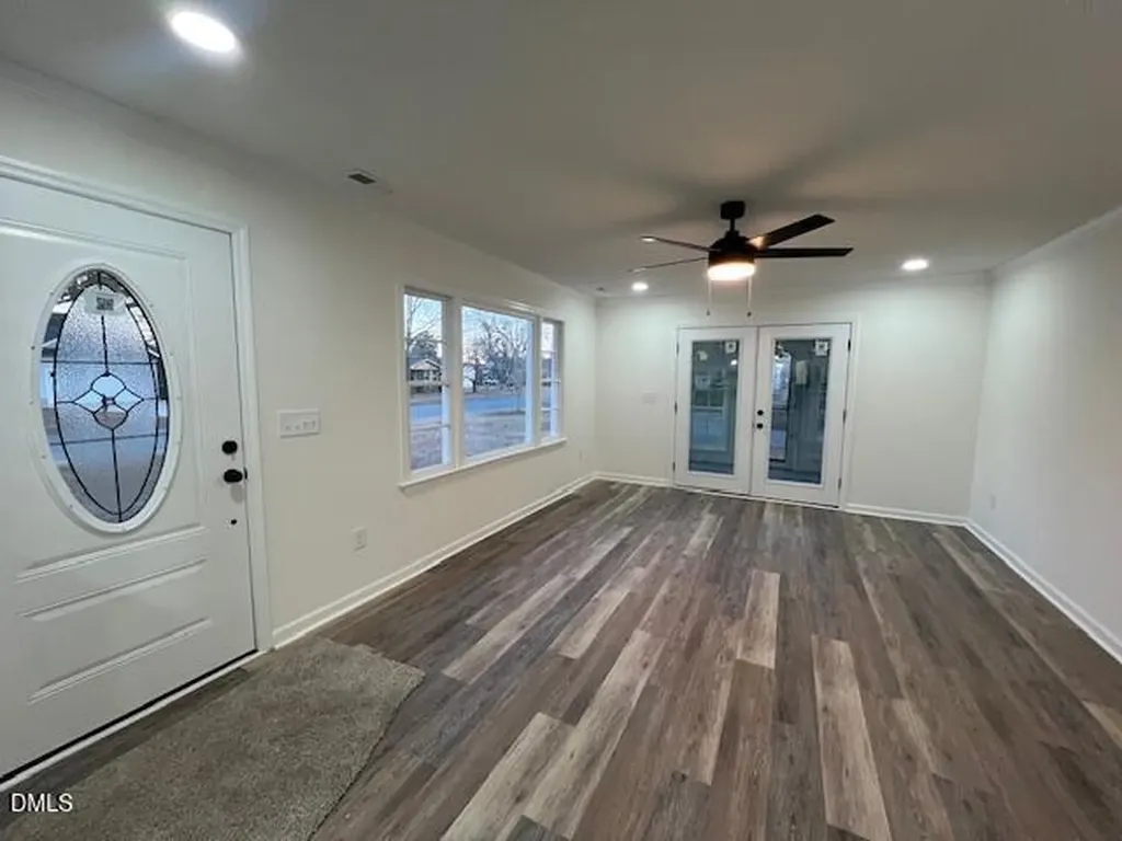711 Memorial Avenue Dunn NC 28334