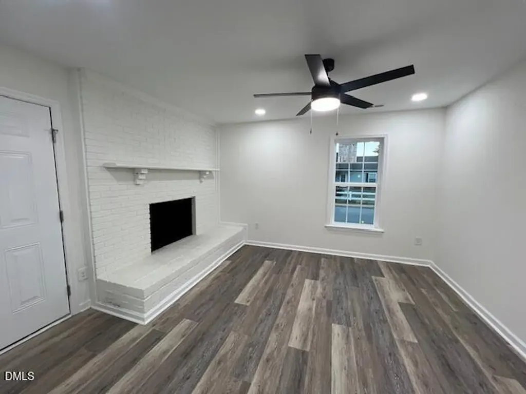 711 Memorial Avenue Dunn NC 28334