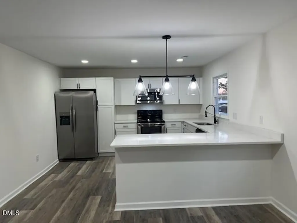 711 Memorial Avenue Dunn NC 28334