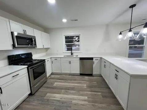 711 Memorial Avenue Dunn NC 28334