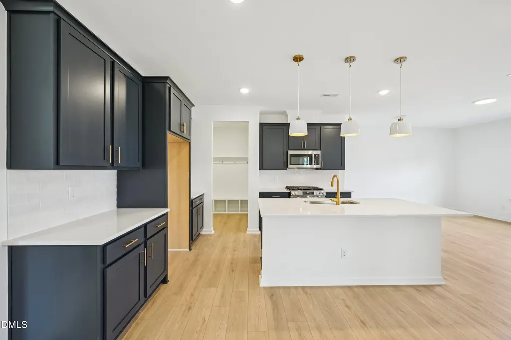 2013 Ken Drive Fuquay Varina NC 27526