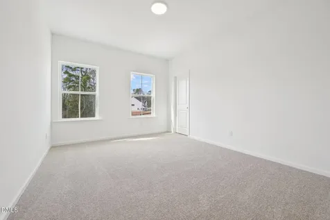 2013 Ken Drive Fuquay Varina NC 27526