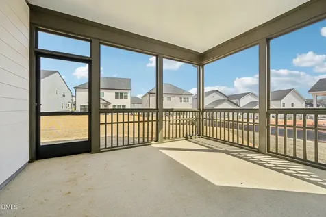 2013 Ken Drive Fuquay Varina NC 27526