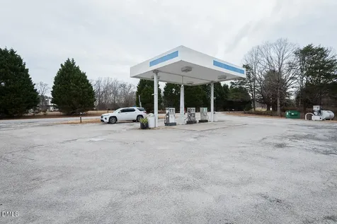 7980 N Carolina 700 Ruffin NC 27326