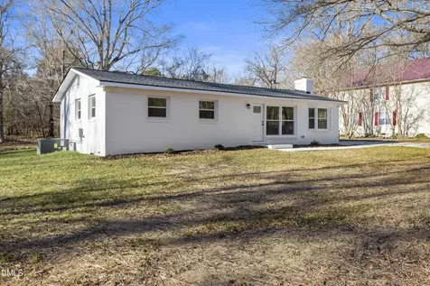 5525 Glenoaks Drive Durham NC 27712