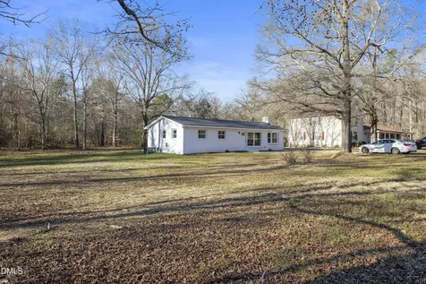 5525 Glenoaks Drive Durham NC 27712