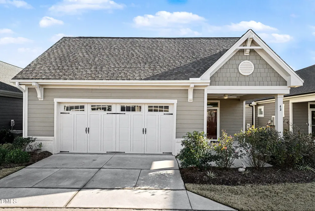 43 Davidson Street Clayton NC 27527