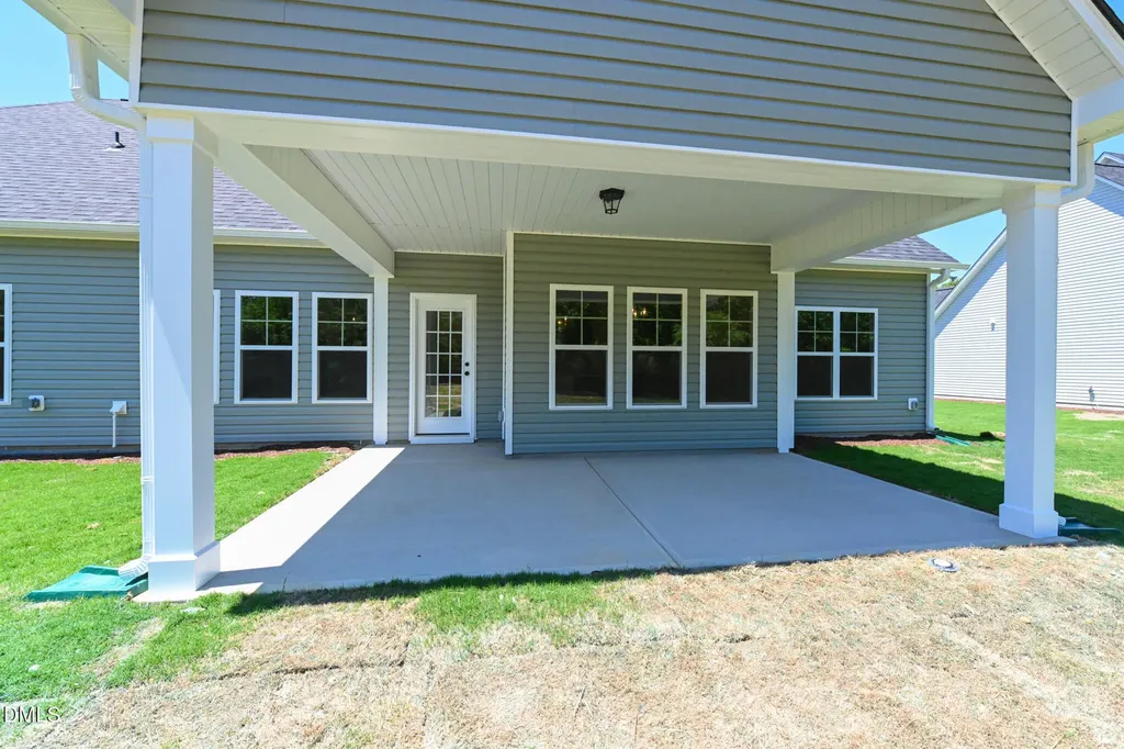 178 Bandelier Drive Selma NC 27576