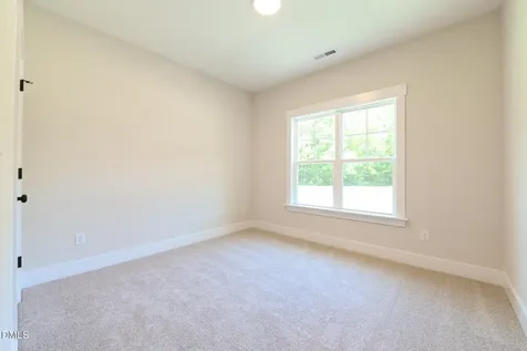 178 Bandelier Drive Selma NC 27576