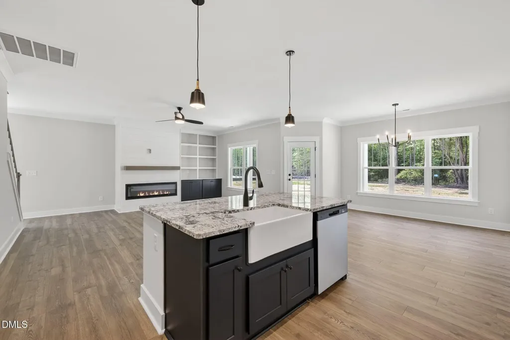 139 Bandelier Drive Selma NC 27576