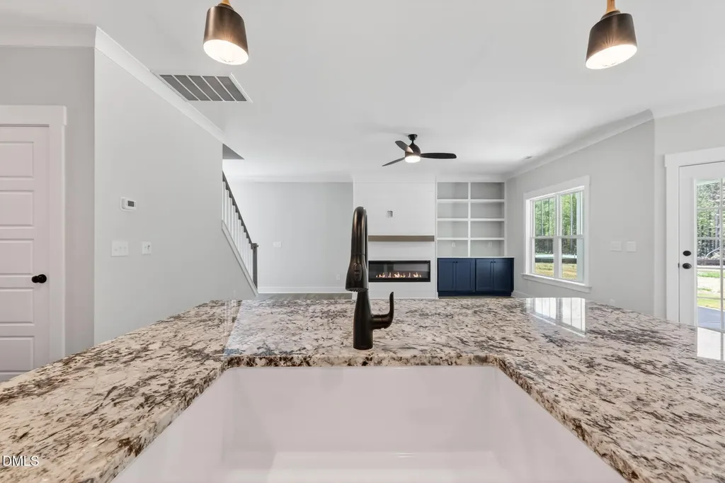 139 Bandelier Drive Selma NC 27576
