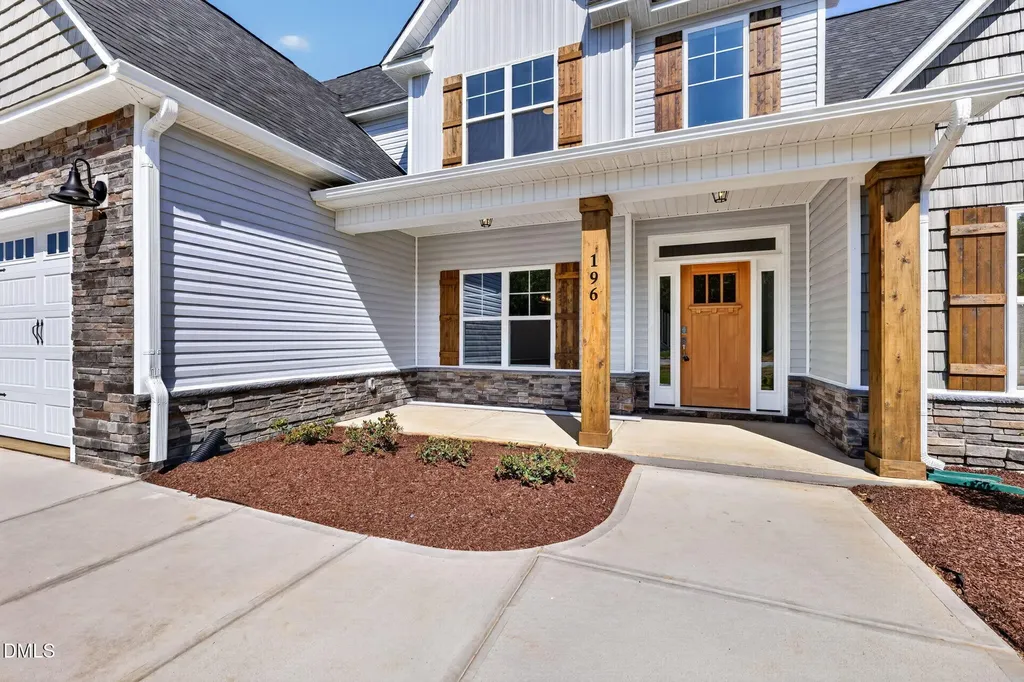 196 Bandelier Drive Selma NC 27576