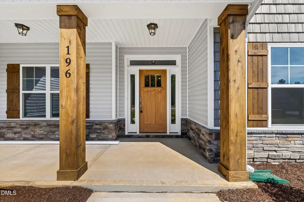 196 Bandelier Drive Selma NC 27576