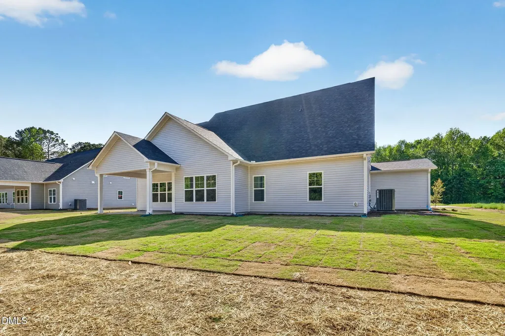 196 Bandelier Drive Selma NC 27576