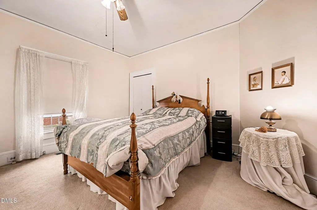 105 Elm Street Haw River NC 27258