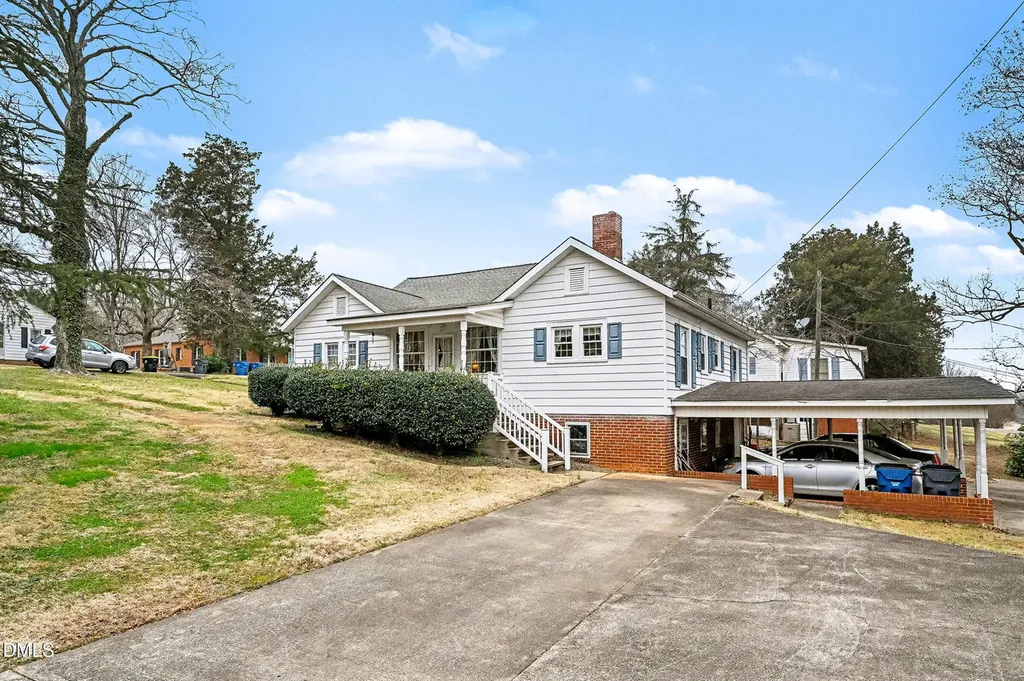 105 Elm Street Haw River NC 27258
