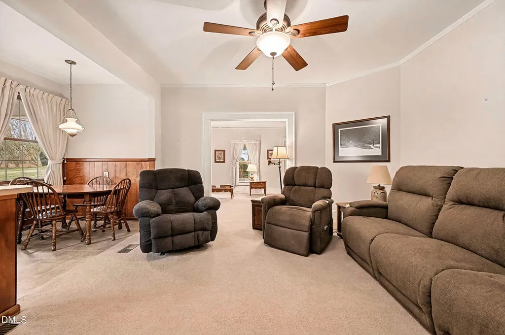 105 Elm Street Haw River NC 27258