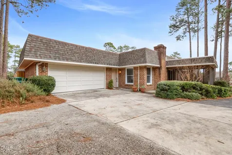 124 Racquet Lane Pinehurst NC 28374