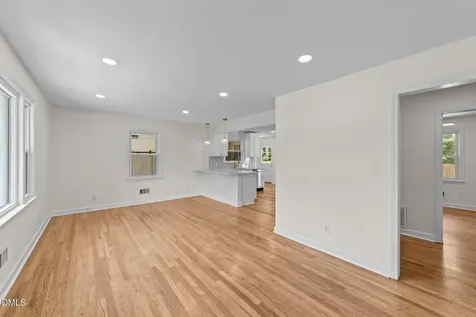 314 Wrenn Street Apex NC 27502