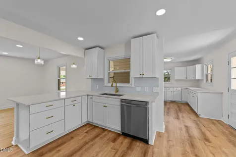 314 Wrenn Street Apex NC 27502