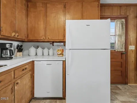 1006 Cuscowilla Cary NC 27511