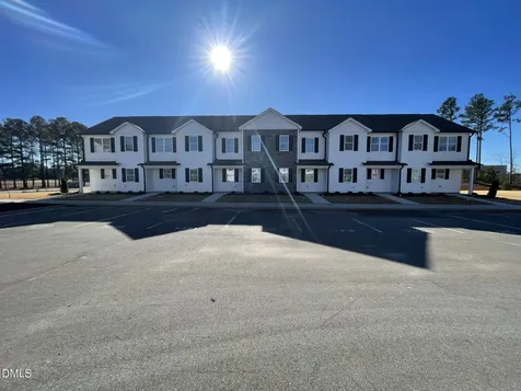 1019 Peony Lane Youngsville NC 27596