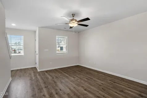 1025 Peony Lane Youngsville NC 27596