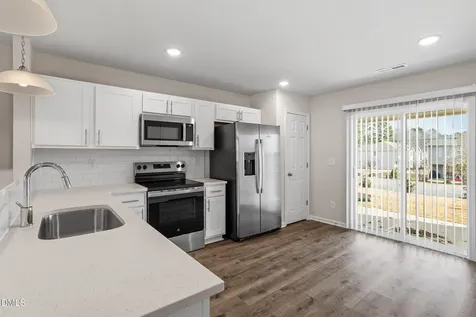 1025 Peony Lane Youngsville NC 27596