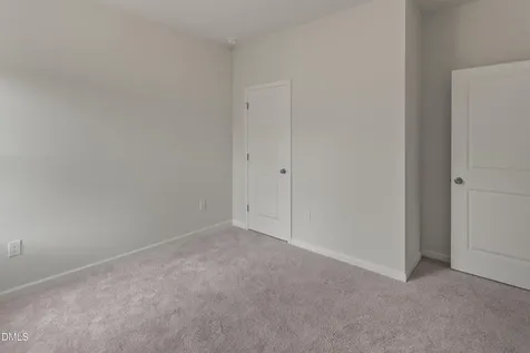 311 White Azalea Way Benson NC 27504