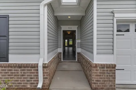311 White Azalea Way Benson NC 27504
