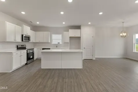 311 White Azalea Way Benson NC 27504
