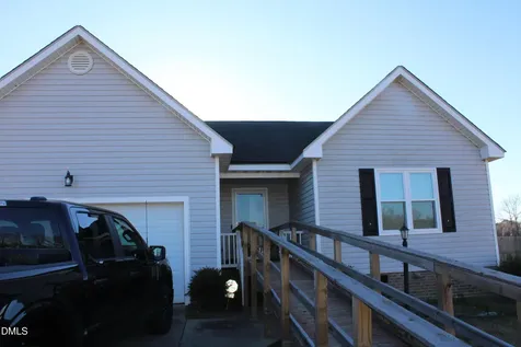 212 Sunridge Lane Pikeville NC 27863
