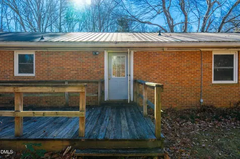 430 W 9th Street Siler City NC 27344