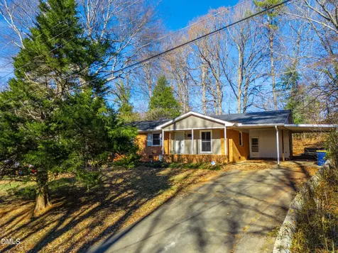 430 W 9th Street Siler City NC 27344
