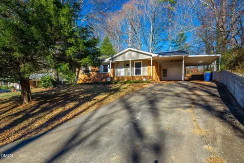 430 W 9th Street Siler City NC 27344