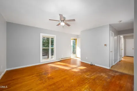 430 W 9th Street Siler City NC 27344