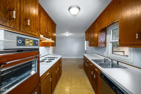 430 W 9th Street Siler City NC 27344