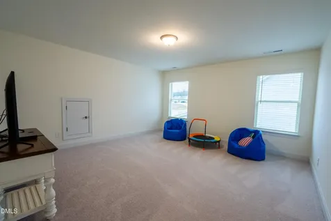 30 Sawtooth Oak Lane Youngsville NC 27596
