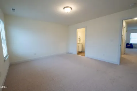 30 Sawtooth Oak Lane Youngsville NC 27596