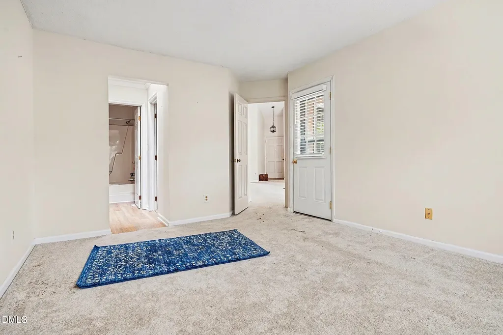 1201 Deptford Court Raleigh NC 27609