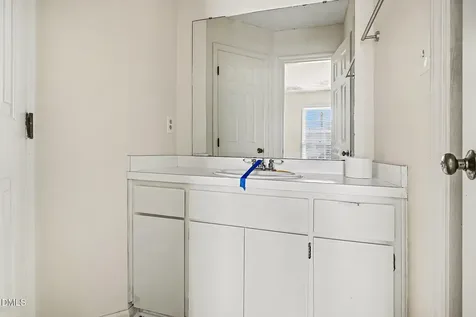 1201 Deptford Court Raleigh NC 27609