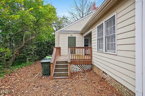 1201 Deptford Court Raleigh NC 27609