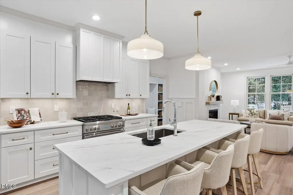 203 Baggett Avenue Raleigh NC 27604