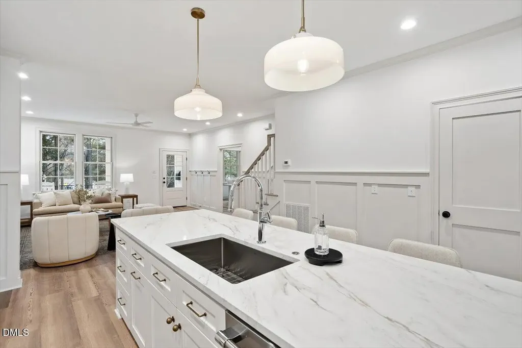 203 Baggett Avenue Raleigh NC 27604