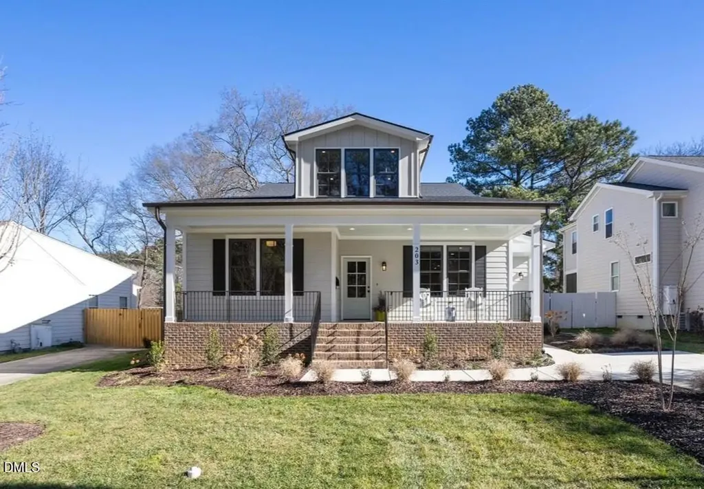203 Baggett Avenue Raleigh NC 27604
