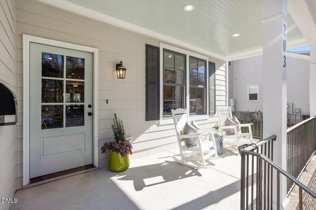 203 Baggett Avenue Raleigh NC 27604