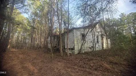 104 Hal Moore Louisburg NC 27549