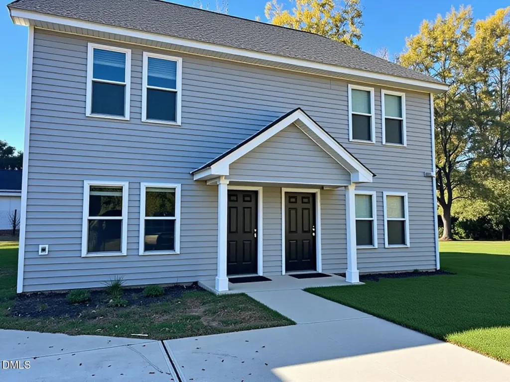 207 N Sellers Street Selma NC 27576
