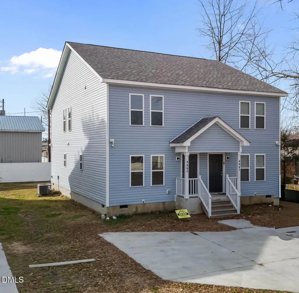 406 E Waddell Street Selma NC 27576
