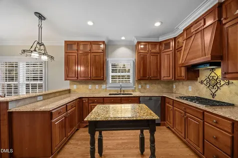 1012 Mill Pointe Way Elon NC 27244